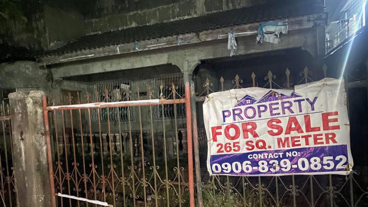 the arandia house in lipa batangas remains unoccupied to this day. decades after the murder